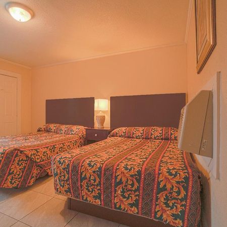 Texana Inn Edna By Oyo Exterior photo